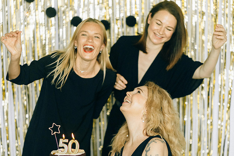 Celebra tu cumpleaños con amigos en una casa rural